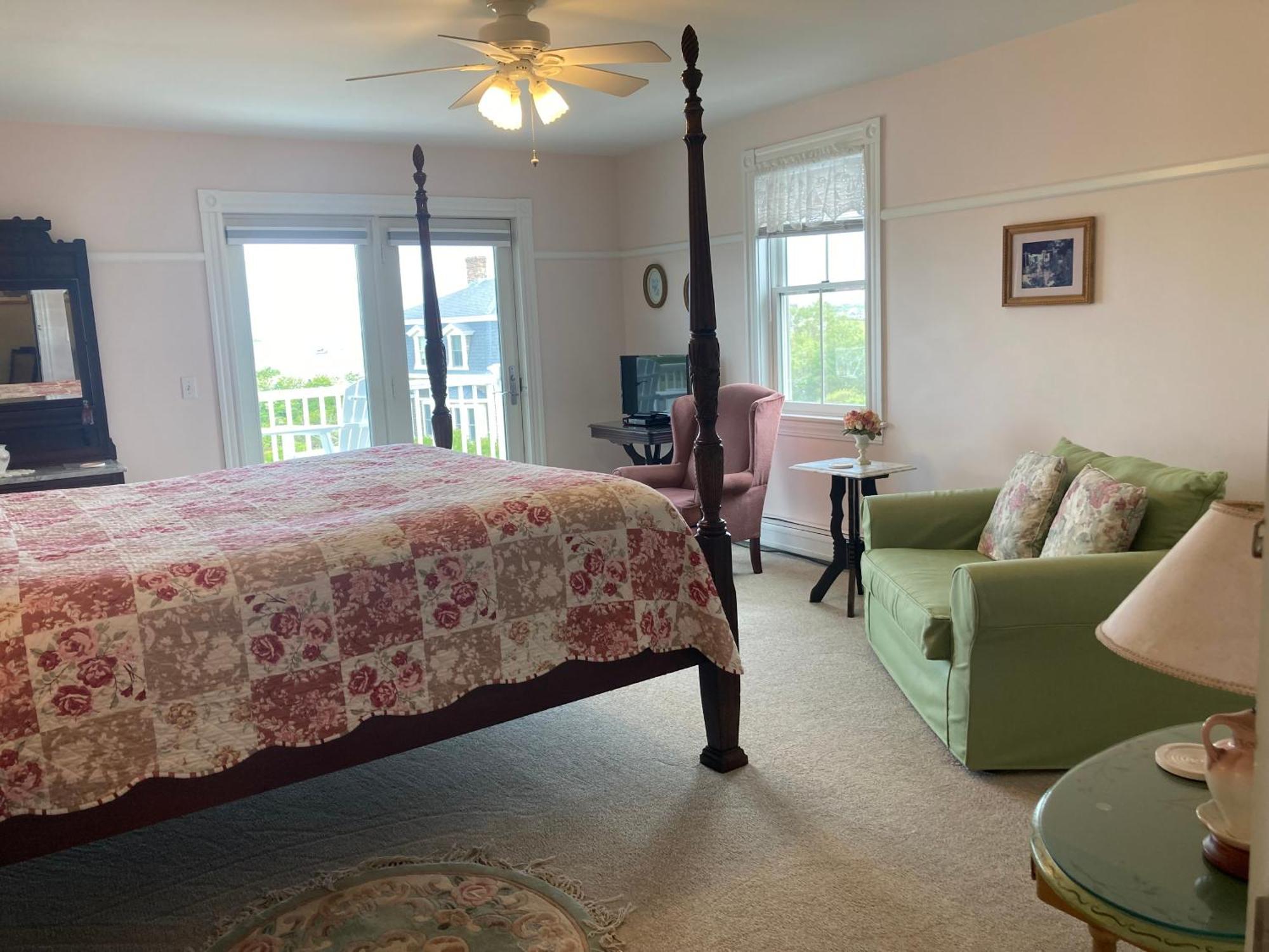 Payne'S Harbor View Inn New Shoreham Exterior foto